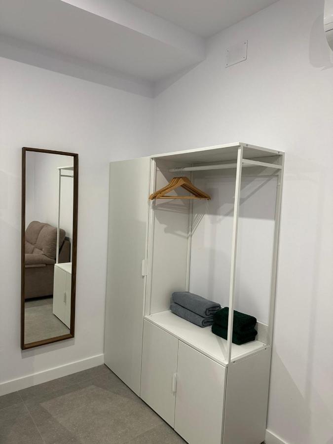 Appartement Fantastico Piso A 5 Minutos De La Estacion De Bus Y Tren A Metros De La Playa à Málaga Extérieur photo