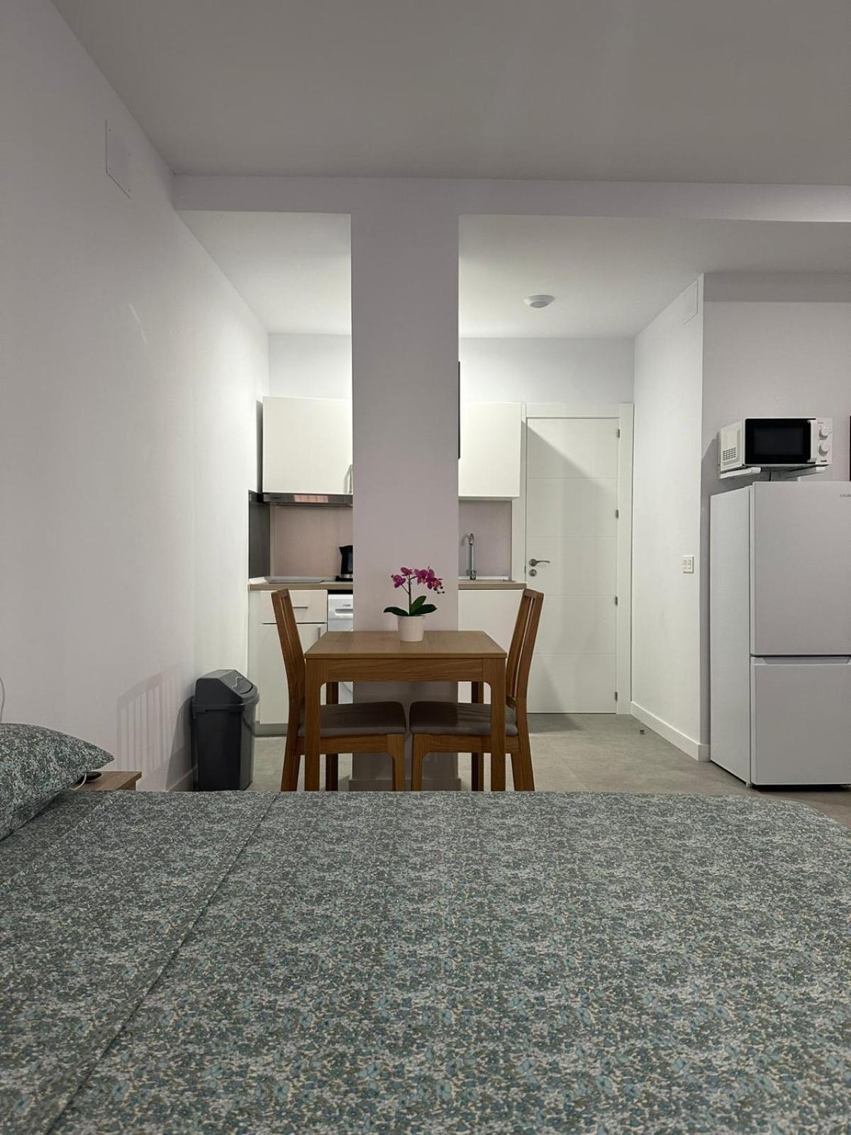Appartement Fantastico Piso A 5 Minutos De La Estacion De Bus Y Tren A Metros De La Playa à Málaga Extérieur photo